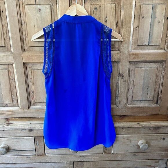 Heartloom Small Royal Blue Drape Neck Blouse Sleeveless Lace Slight Flaws - Picture 7 of 9